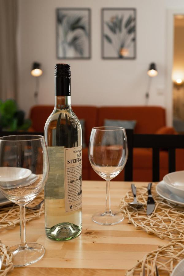 Fresh Apartment With Terrace + Free Parking Γκρατς Εξωτερικό φωτογραφία